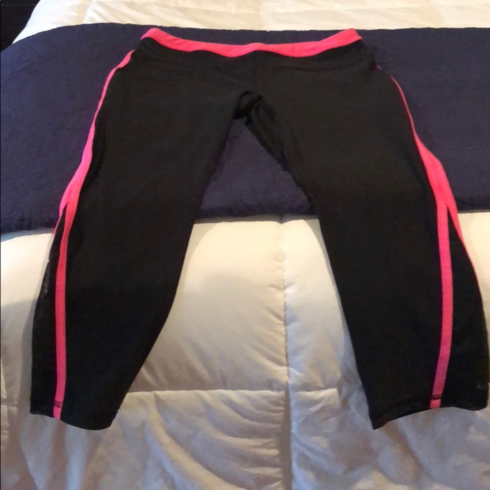 Workout capris
